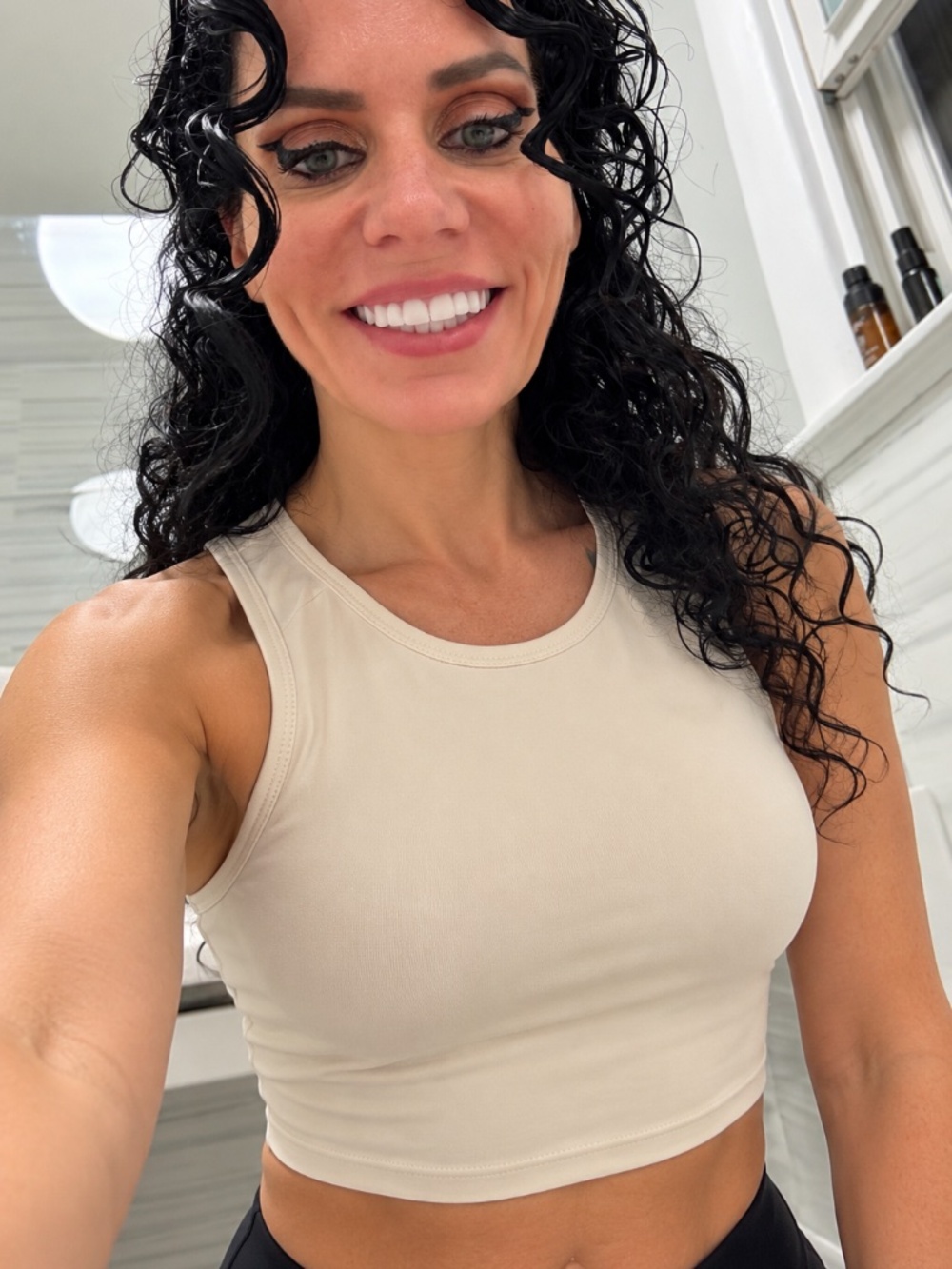 Yogalicious Cream Beige Cropped Tank Top Size M